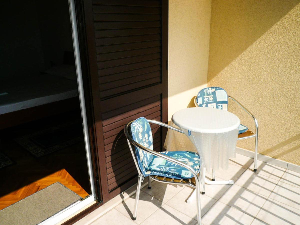 Apartments Saric Makarska Exterior foto